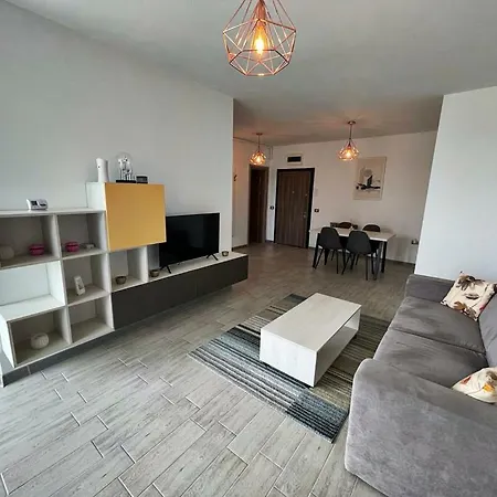 Dragomir Alezzi 1 Apartment *